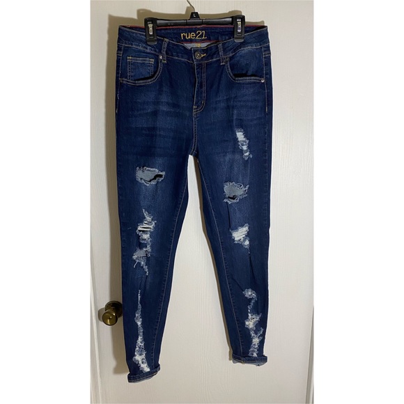 Denim - High waisted distressed skinny jeans
